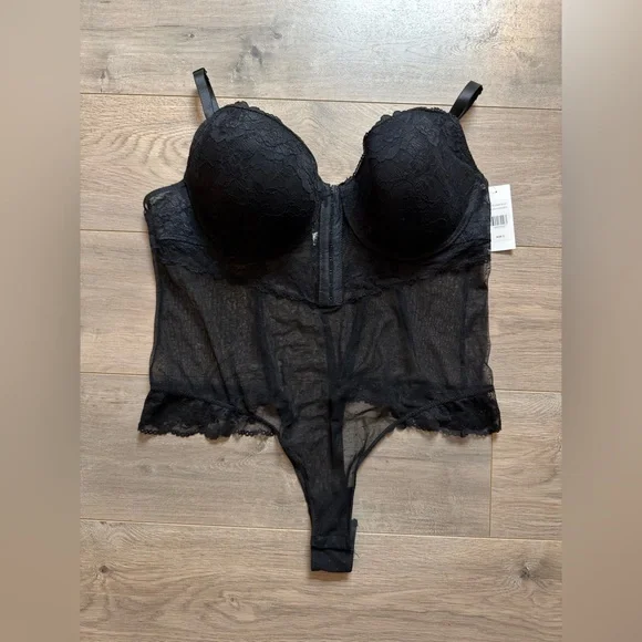 Fashion to Figure Black Lace Bustier - Picture 1 of 3